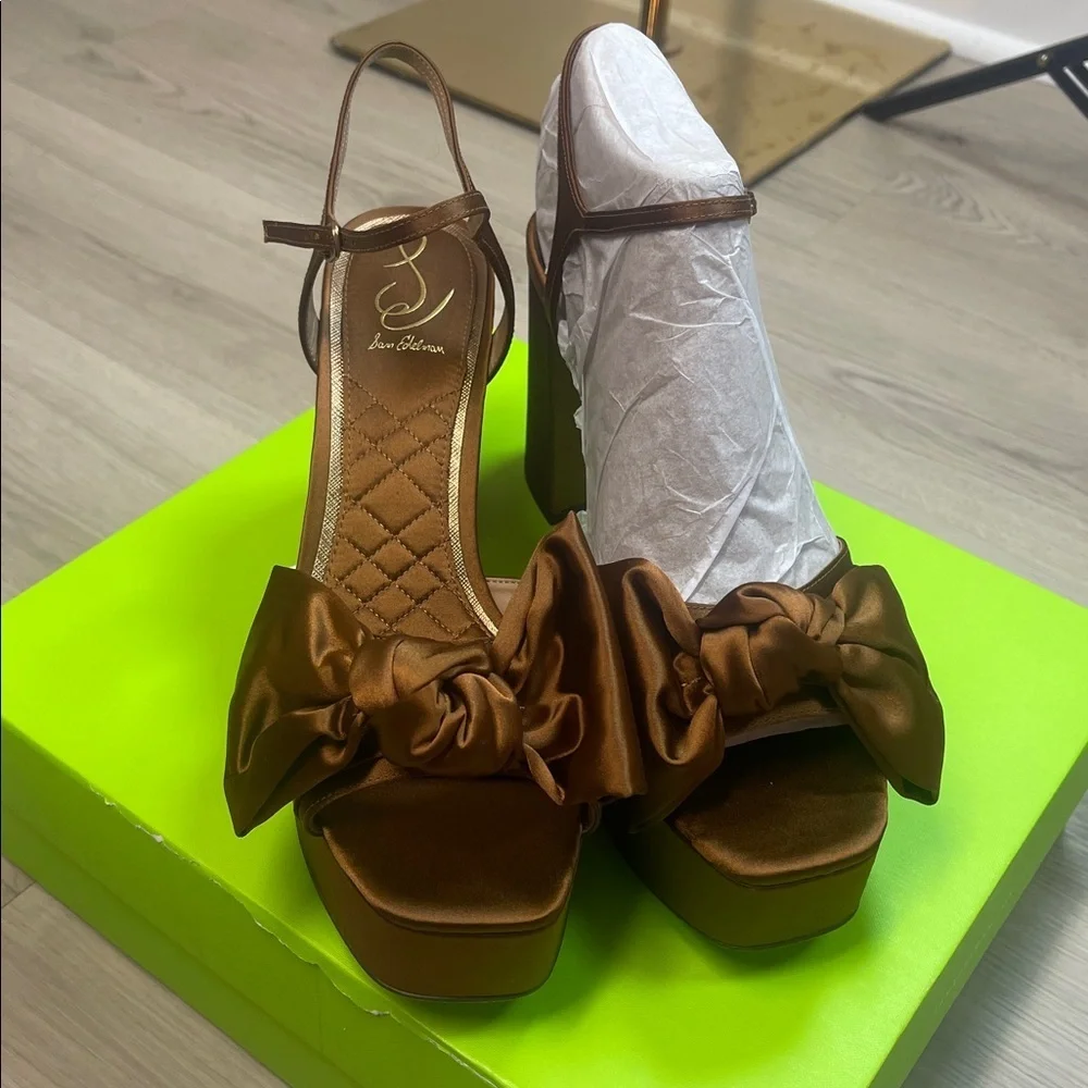 NEW Sam Edelman Julieta Platform Block Heel Sandals in Mocha Camel Satin